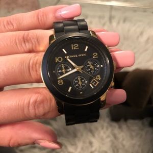MICHAEL KORS WATCH✨✨✨